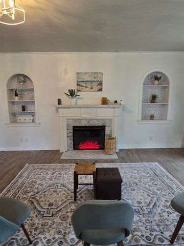 1840 S Oak Street, Pine Bluff, AR 71601