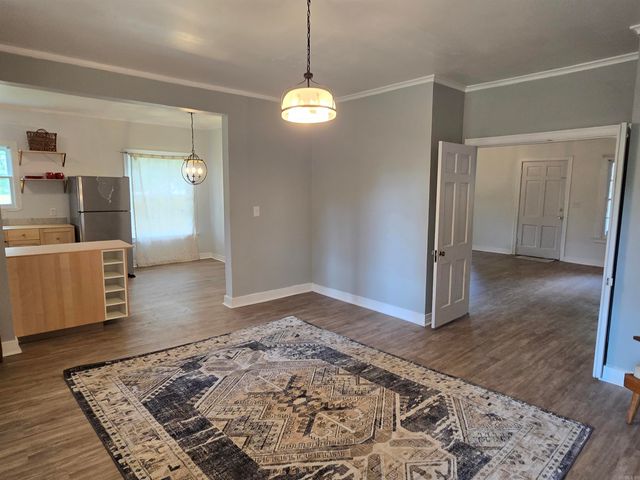 1840 S Oak Street, Pine Bluff, AR 71601