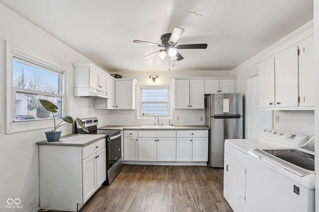 219 E McKenzie Road, Greenfield, IN 46140