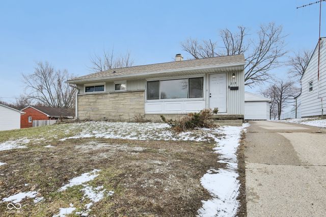 219 E McKenzie Road, Greenfield, IN 46140