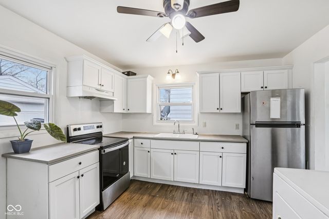 219 E McKenzie Road, Greenfield, IN 46140