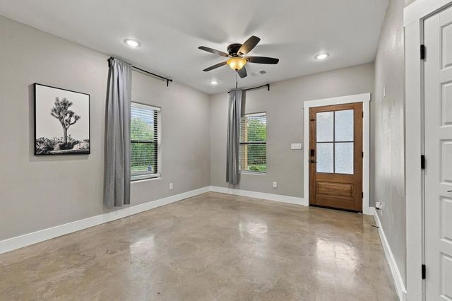 225 E Washington Street, Denison, TX 75021
