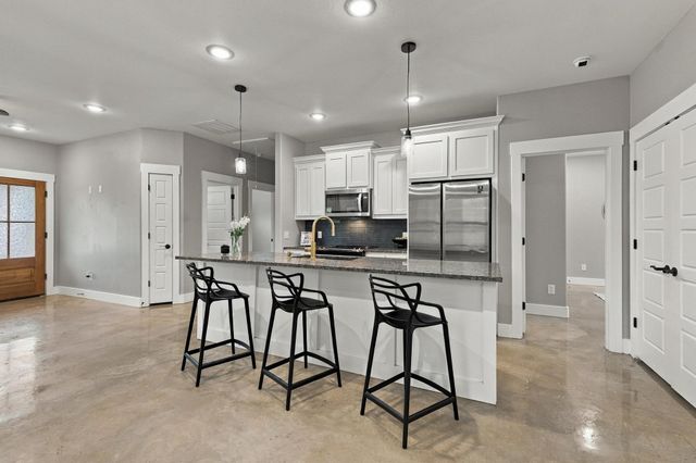 225 E Washington Street, Denison, TX 75021