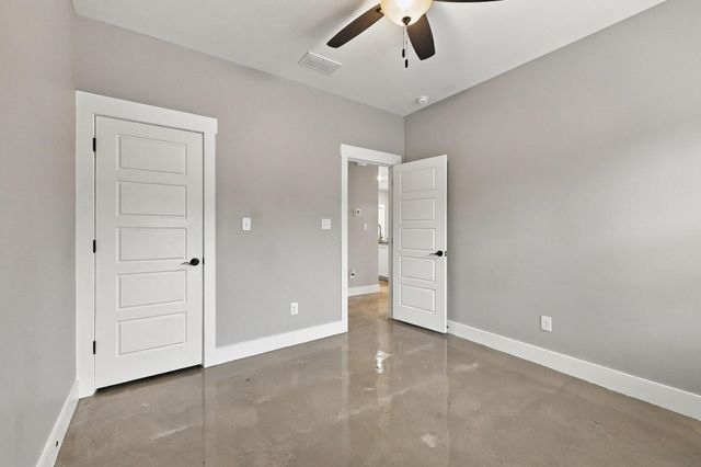225 E Washington Street, Denison, TX 75021
