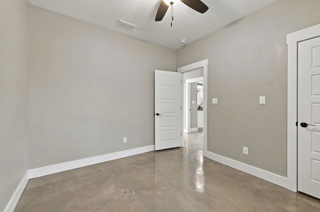 225 E Washington Street, Denison, TX 75021