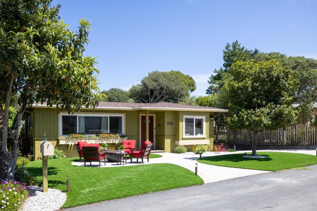 668 Alice Street, Monterey, CA 93940
