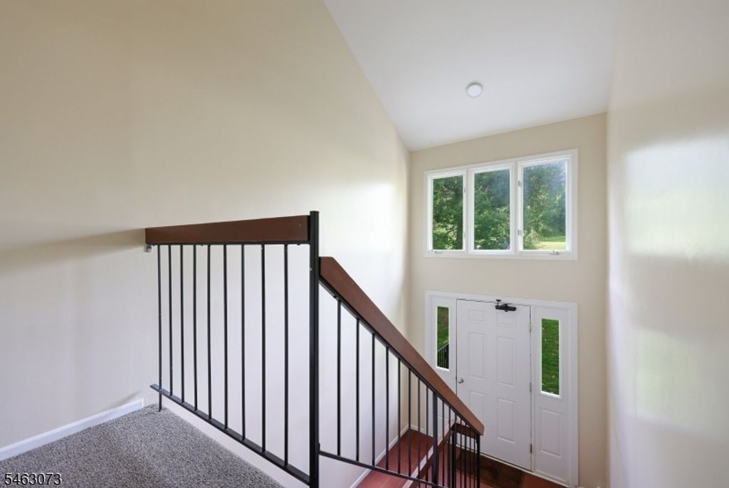 11 Sunrise Drive, Long Hill Twp., NJ 07933 — photo 4