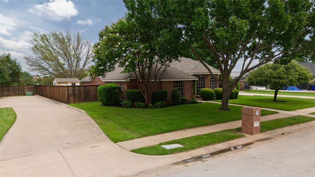 5005 Shadowood Road, Colleyville, TX 76034
