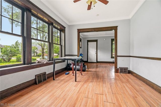 3315 E 142nd Street, Cleveland, OH 44120