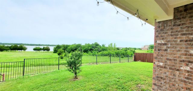 2832 Cresent Lake Drive, Little Elm, TX 75068