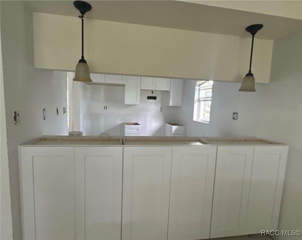 11499 W Bayshore Drive, Crystal River, FL 34429