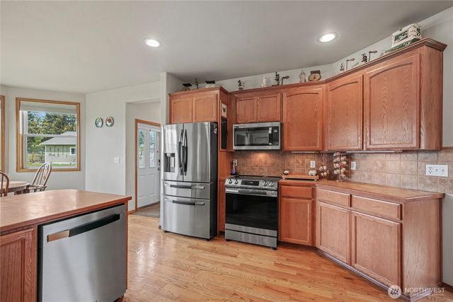 6418 263rd Street E, Graham, WA 98338