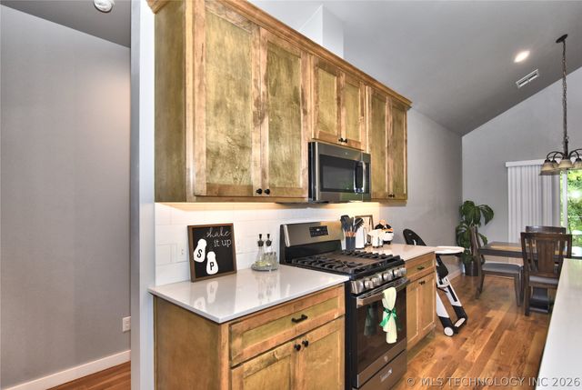 72460 S 321 Road, Wagoner, OK 74467