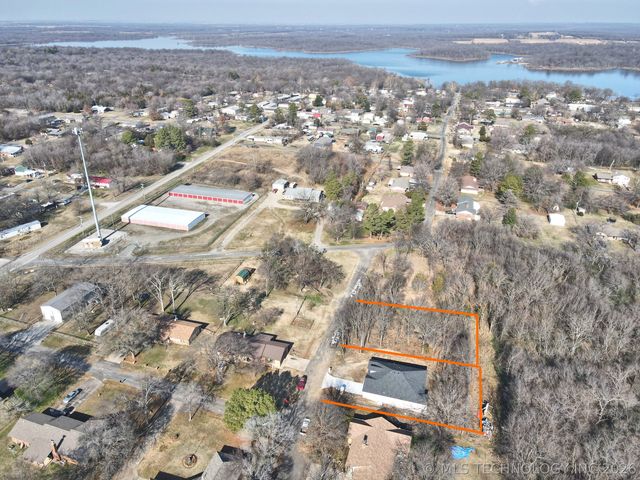 72460 S 321 Road, Wagoner, OK 74467