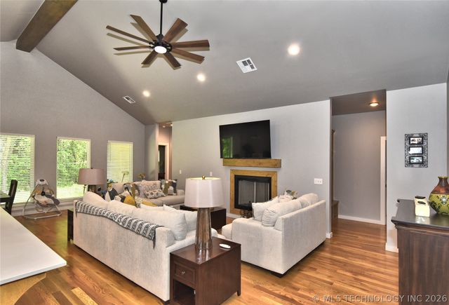72460 S 321 Road, Wagoner, OK 74467