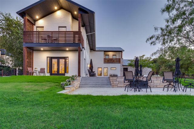 1115 Moonlight Bay Drive, Grand Prairie, TX 75104