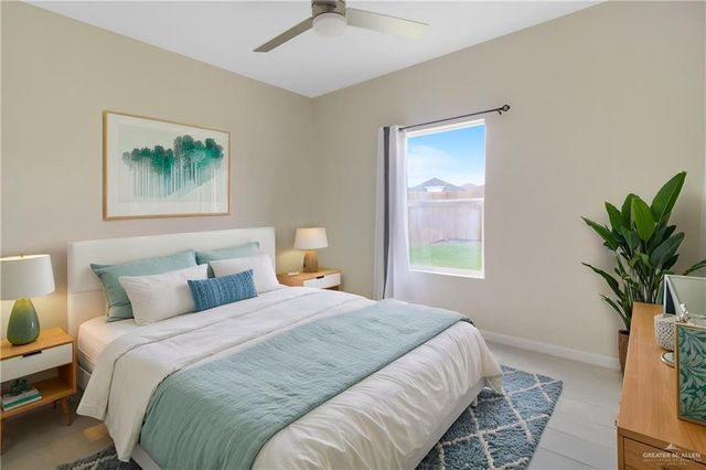 3100 E Zinnia Avenue, Alton, TX 78573