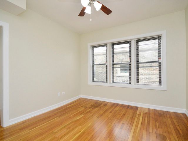 4206 N Pulaski Road 2W, Chicago, IL 60641