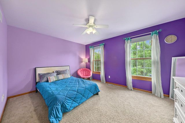 20750 Chadwick LANE, Brookfield, WI 53045