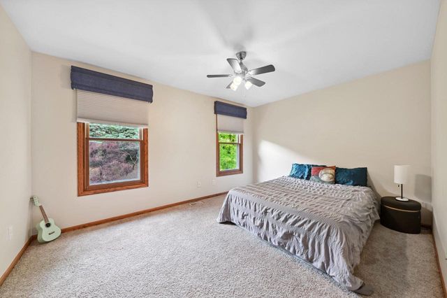 20750 Chadwick LANE, Brookfield, WI 53045