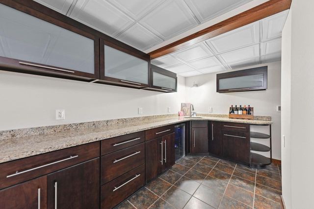 20750 Chadwick LANE, Brookfield, WI 53045