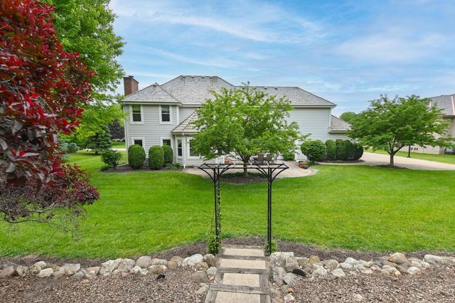 20750 Chadwick LANE, Brookfield, WI 53045