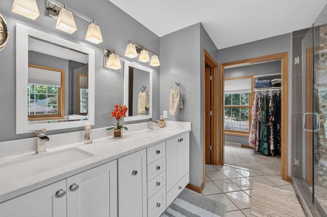 1604 Three Wood Drive, Mount Horeb, WI 53572