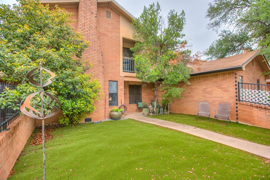 Image 5 of property listing at 3529 Green Ridge Drive, San Angelo, TX 76904