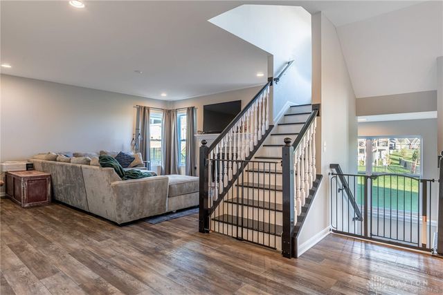 419 Carleton Drive, Sugarcreek Twp, OH 45440