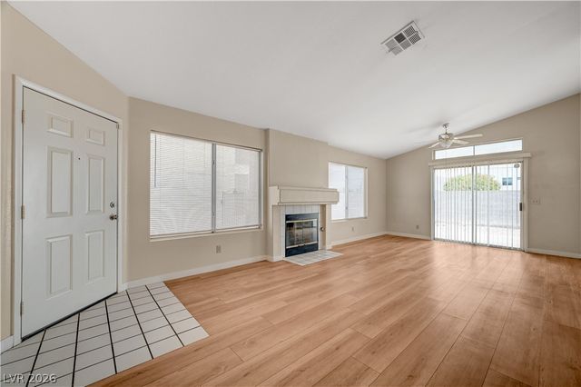 2092 Crowley Way, Las Vegas, NV 89142