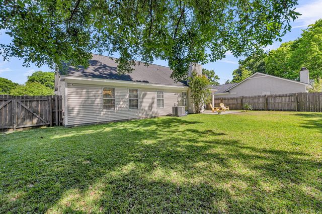 3424 Farmers Market Drive, Charleston, SC 29414