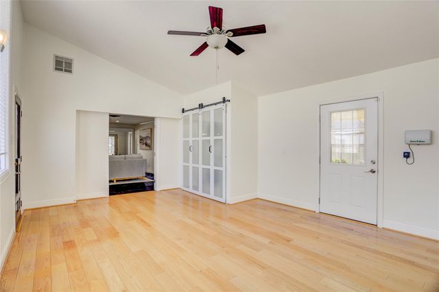 9218 Kapri Lane, Houston, TX 77025