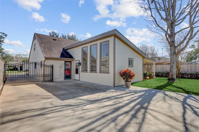 9218 Kapri Lane, Houston, TX 77025