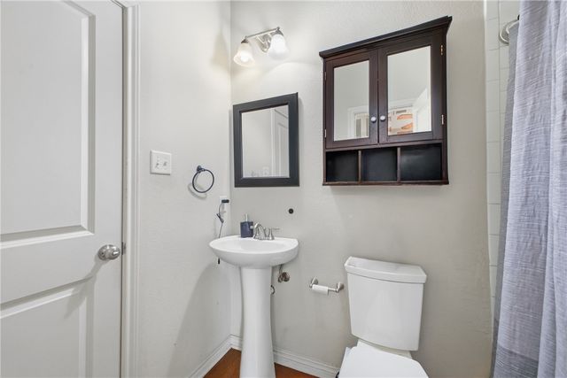 4400 Milam Street, Bryan, TX 77801
