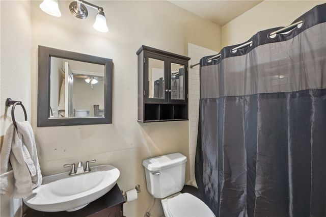 4400 Milam Street, Bryan, TX 77801