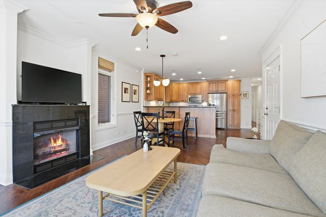 2022 N WOOD Street 1S, Chicago, IL 60614