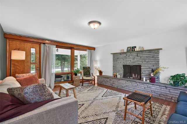 2180 State Route 94, Salisbury Mills, NY 12577