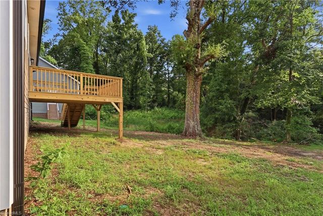 1540 Reynolds Forest Drive, Winston-salem, NC 27107