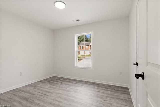 1540 Reynolds Forest Drive, Winston-salem, NC 27107