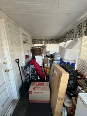 3216 SW 13th Street, Des Moines, IA 50315