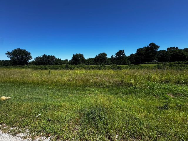 4595 Lucius Taylor Road, Como, MS 38619