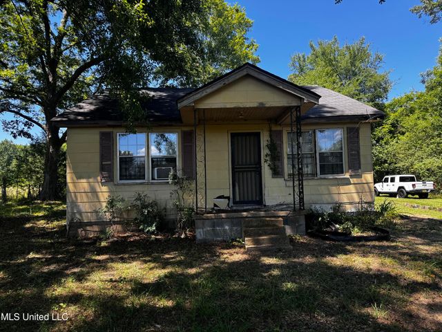 4595 Lucius Taylor Road, Como, MS 38619