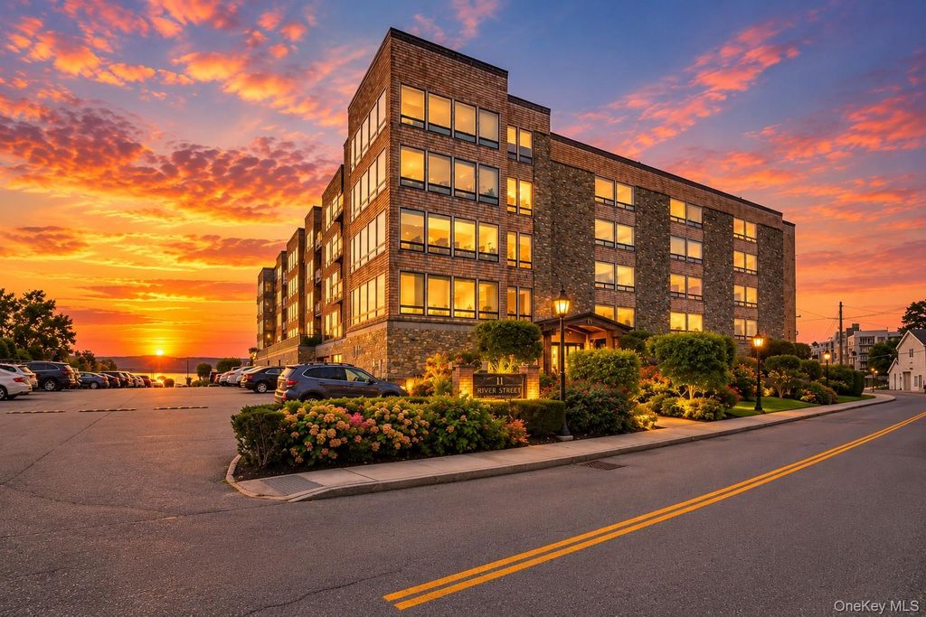 11 River Street 402, Sleepy Hollow, NY 10591 — exterior