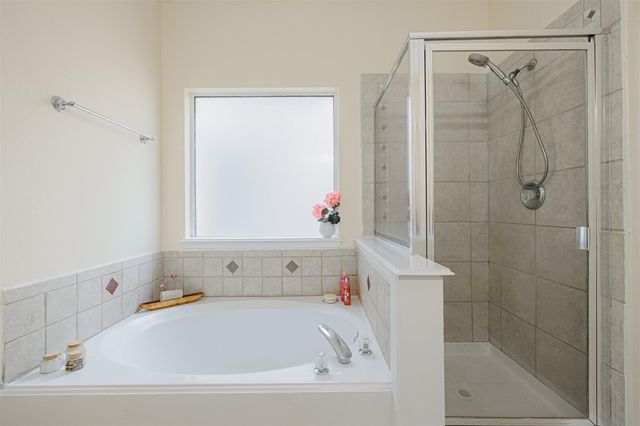 8510 Brighton Lake Lane, Houston, TX 77095