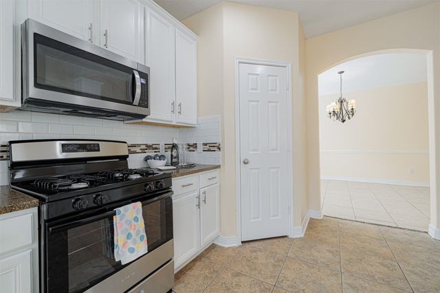 8510 Brighton Lake Lane, Houston, TX 77095