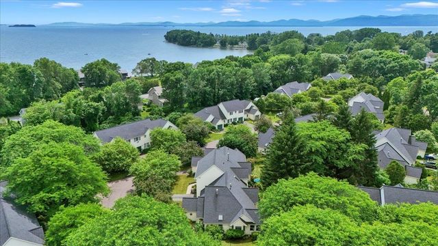 12 Eastman Farm Road, Burlington, VT 05408