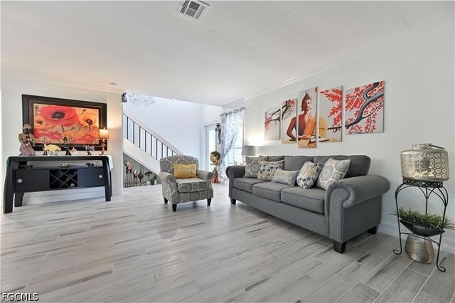 631 SE 12th AVE 98, Cape Coral, FL 33990