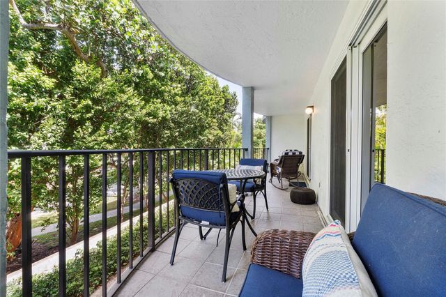 3909 N Ocean Boulevard 206, Fort Lauderdale, FL 33308