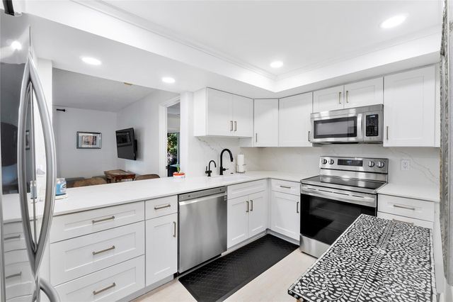 3909 N Ocean Boulevard 206, Fort Lauderdale, FL 33308