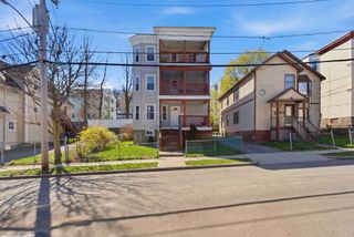 22 Deering Rd 1, Boston, MA 02126